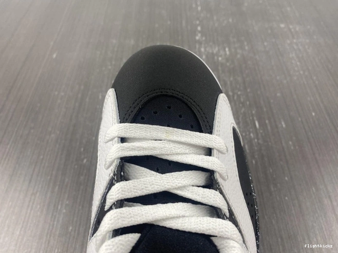384664-101 Retro Jordan 6 Oreo 0817